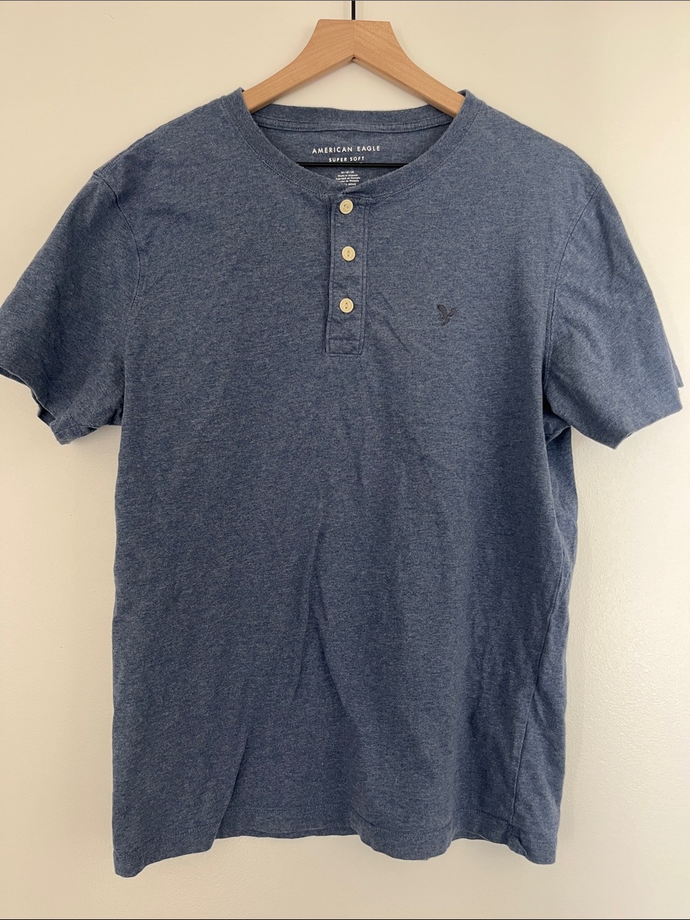 American Eagle blue Henley